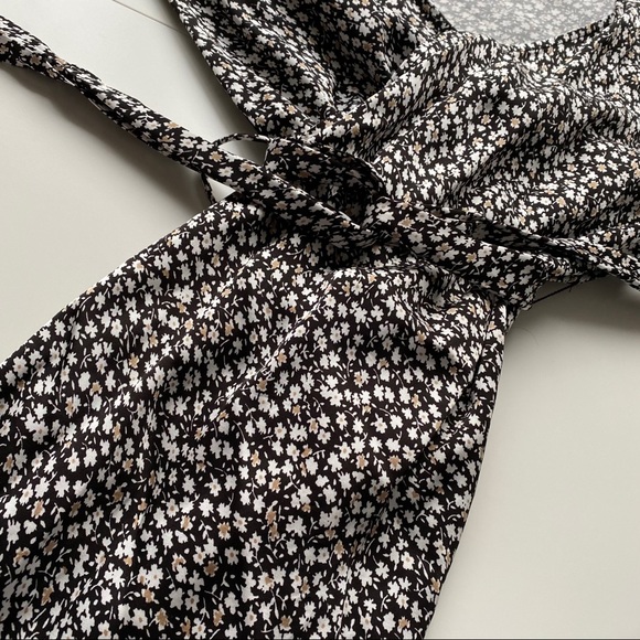 🆕 AFRM Silky Wrap Minidress Baby Daisy - Picture 8 of 8